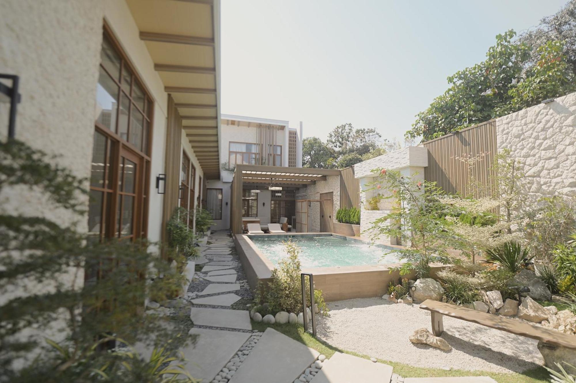 Ritz Villa Bauang Exterior foto